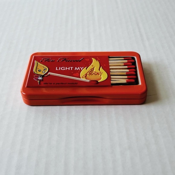 Too Faced Light My Fire Mini Eyeshadow Palette - Picture 3 of 14